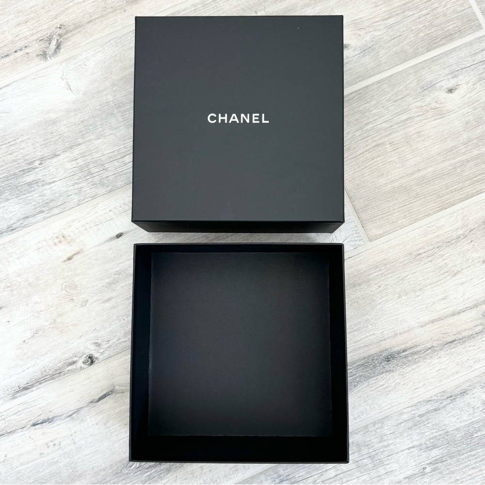 CHANEL Black Gift Box